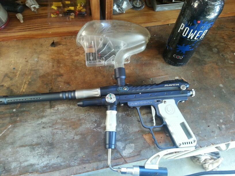 Raven paintball gun