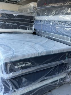 Queen Mattress TempurPedic Adapt Medium Offers $999