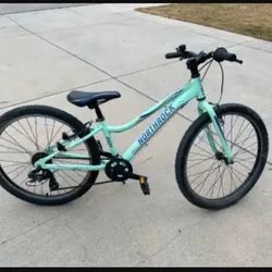 Northrock 24 Inch Bike
