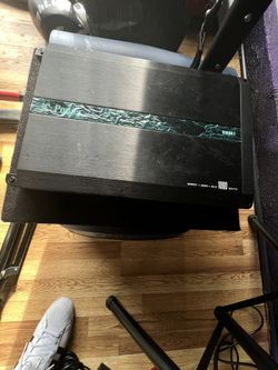 12 Sub Rockford & 1000 Watts Amp! $450 Negotiable