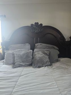 Cali king bed set 100% wood