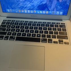 OLD MACBOOK AIR 2013