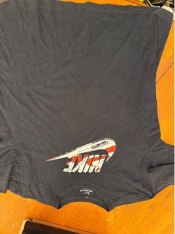 Nike L large