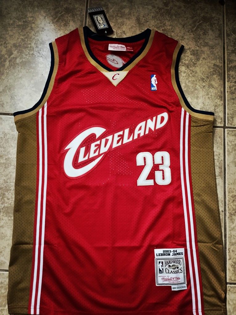 LeBron James Cavs Jersey 