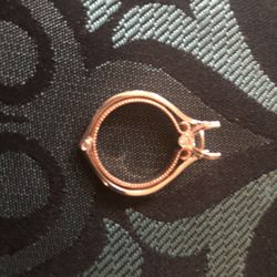 Platinum And Rose Gold Setting 