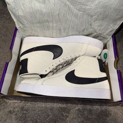 nike sb zoom blazer mid -phantom cave purple