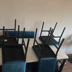 Dining room Table