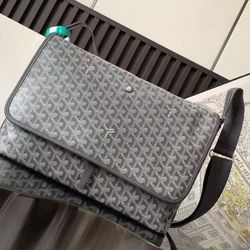 Goyard Bag 