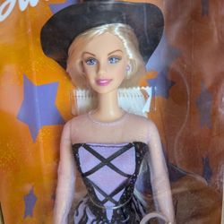 🎃👻 Rare Collectible Halloween Barbie 👻🎃