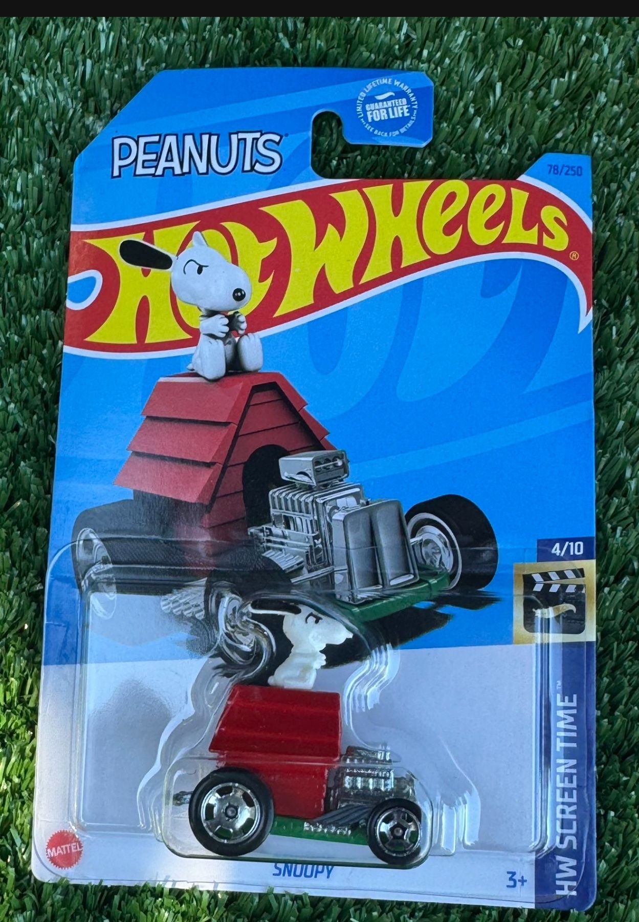 Hot Wheels Snoopy