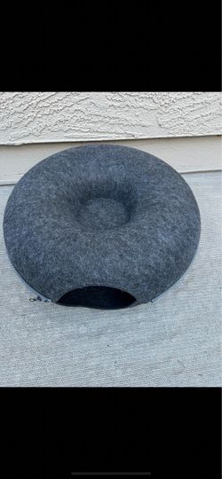 Donut Cat Bed Tunnel