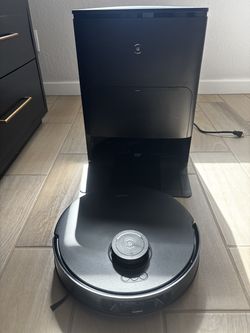 Ecovac T30S robot vacuum/mop with AI