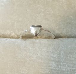 Vintage Sterling Silver Heart Ring Women's Size 7.5  to 8