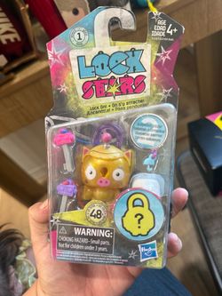 Lock Stars toys
