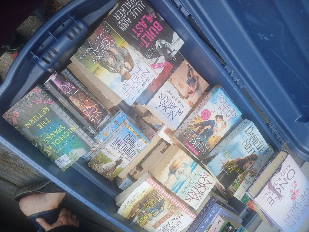 Tote Of Books!