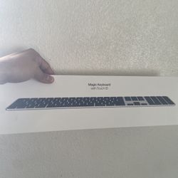 Magic Keyboard with Touch ID