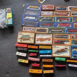 Vintage Trains & Lots Of Accessories ((Sold As A BUNDLE))