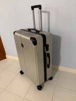 RBX Large Suitcase with 4 Caster Wheels
