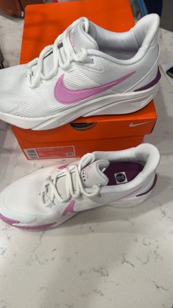 Nike star runner 4