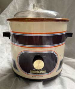 Vintage Retro Stripes Rival Crock-Pot Model 3100P Slow Cooker (3.5 qt) – Works GREAT! Classic vintage Rival Crock-Pot Model 3100P slow cooker. Clean