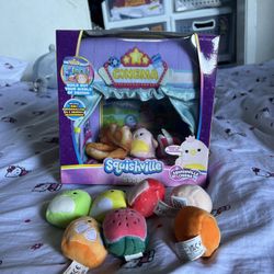 Squishville Cinema And Squishville Squishmallows 