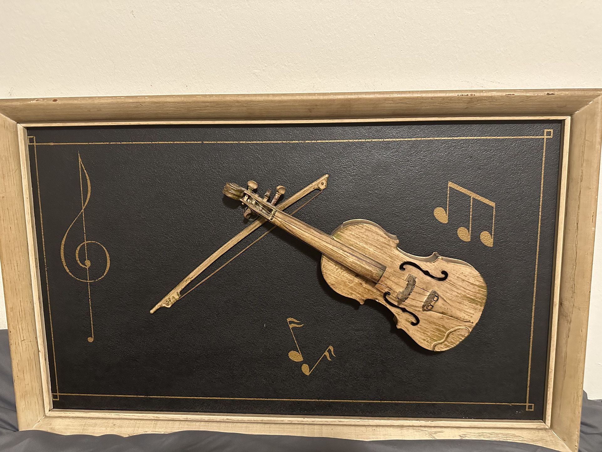 Retro Style Violin 🎻 Frame 🖼️  / Picture With Real Violin 