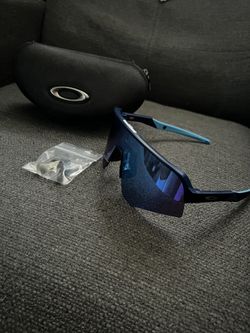 Blue Oakleys