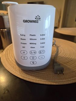 Grownsy Auto-Lift Nutri Bottle Warmer