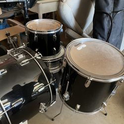 Drum kit