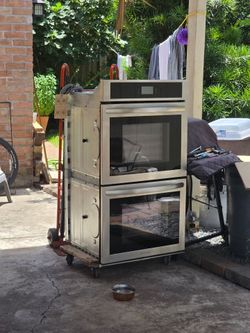 Frigidaire 30" electric wall oven and microwave