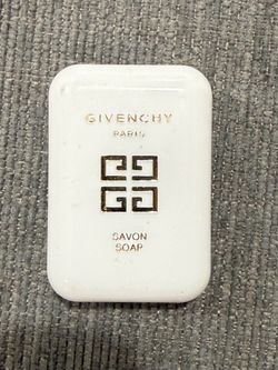 Vintage Parfums Givenchy Paris Savon Soap in 4G Logo Travel Case, New Unused, Collectible French