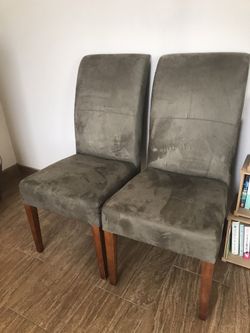 2 Chairs