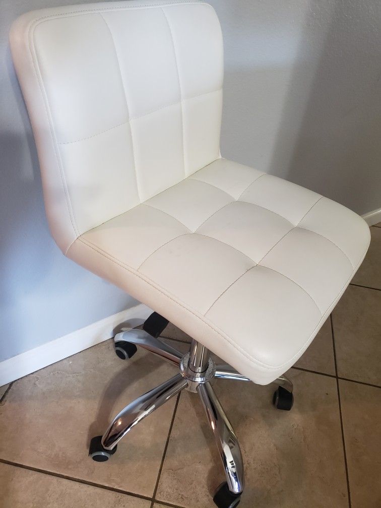 White Swivel Chair
