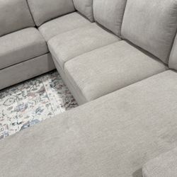 Sectional Sofa 