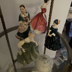 royal doulton figurines collectors items