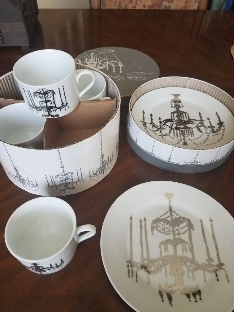 New chandelier set plates cups