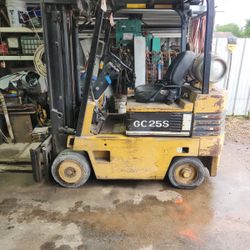 Forklift