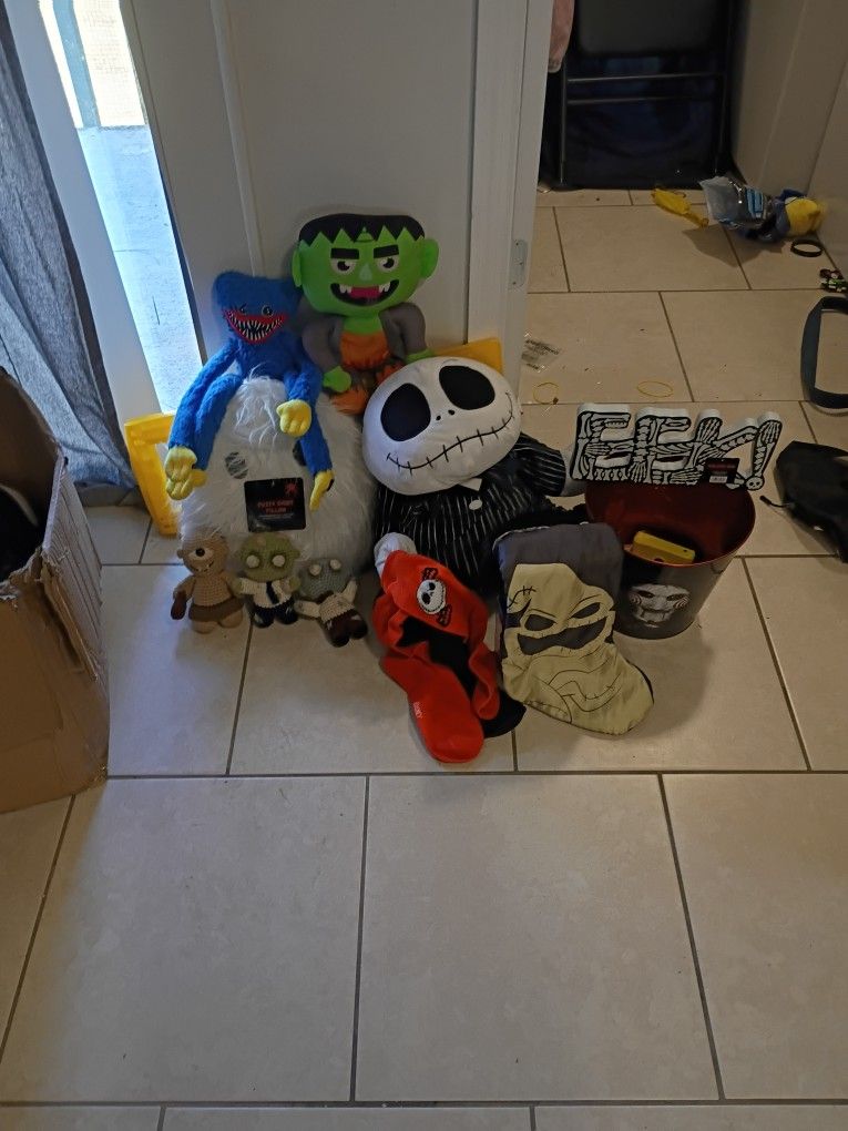 Hollw3een Is Coming Decor