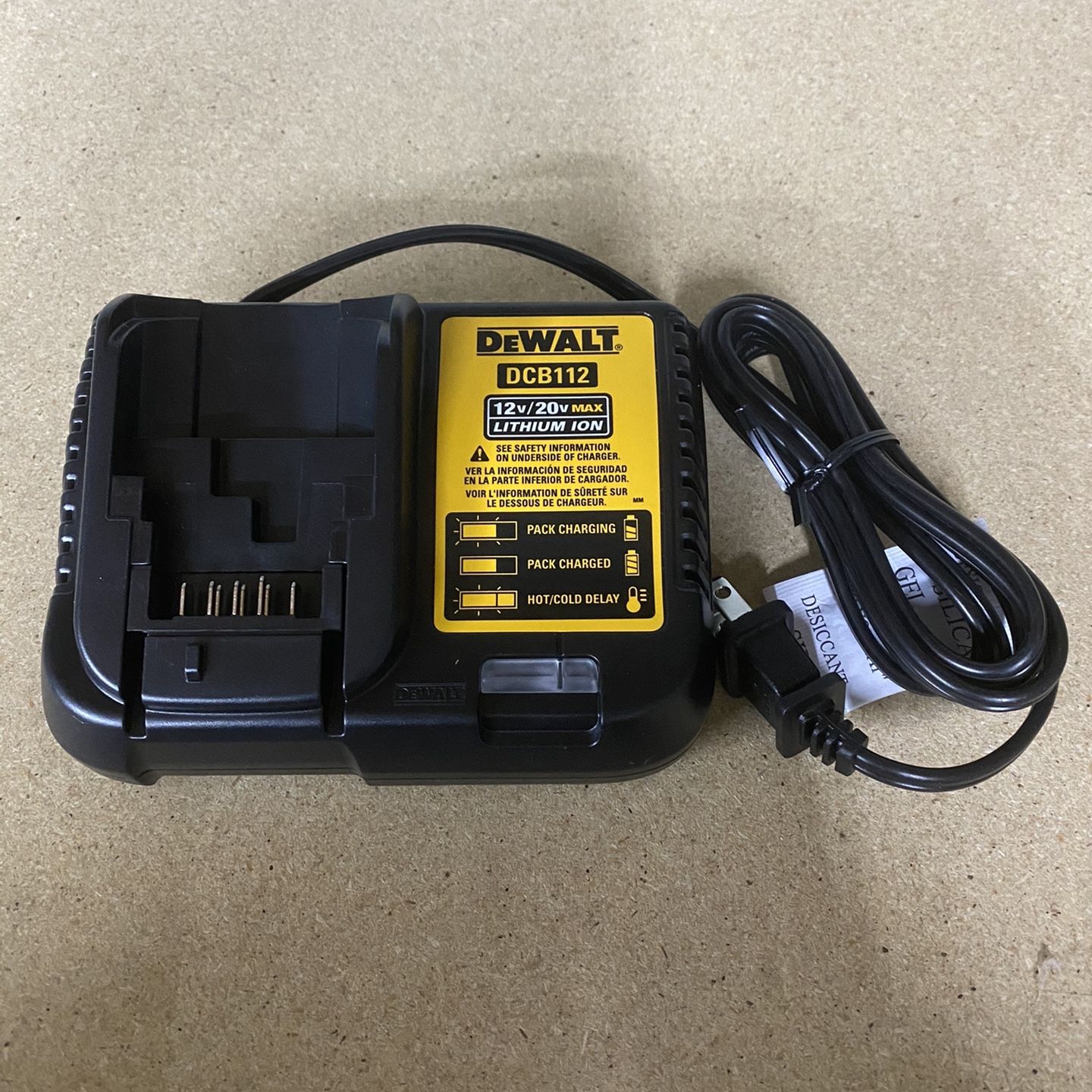 Dewalt DCB112 12V/20V Battery Charger