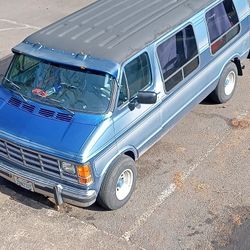1990 Dodge B250 