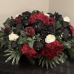 Wedding Home Decor Hand Made Floral Arrangement Decor 3’ Wide 
