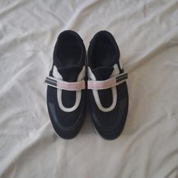 Prada Black Shoes - Women's Size 9