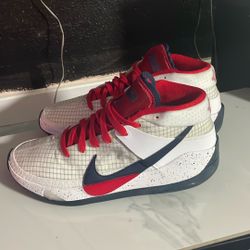  Kevin Durant Basketball Shoes.