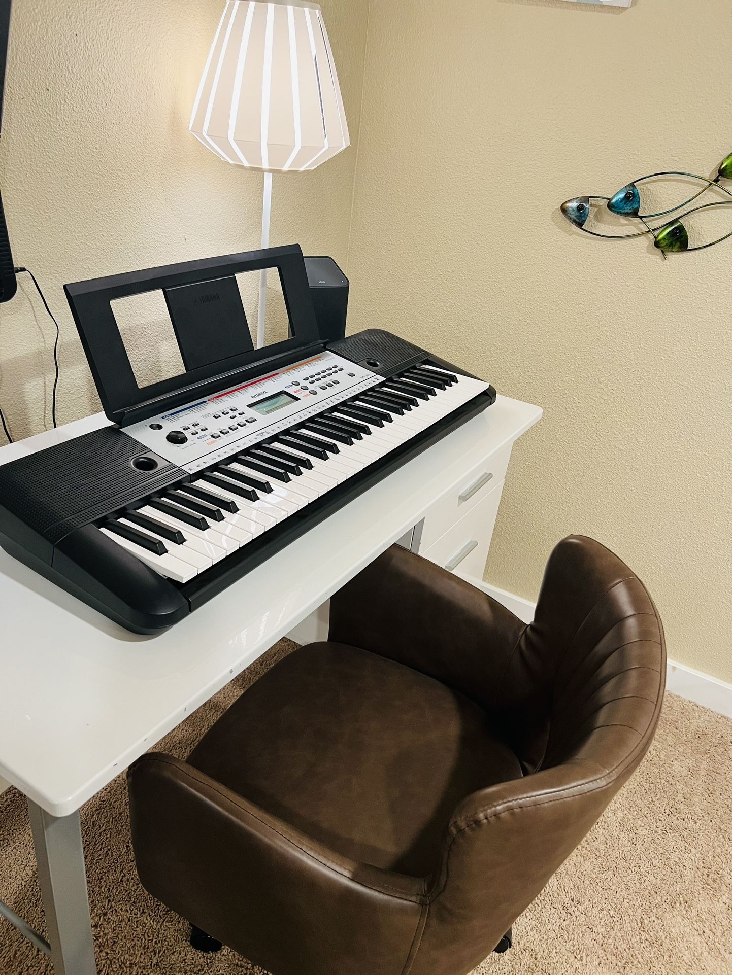 Keyboard With Music Stand