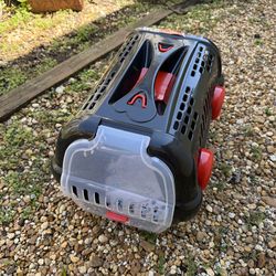 MOVING SALE! Pet Transport Crates -  Brand New, Stylish, and Spacious!