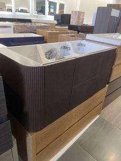 48โ Fluted Bathroom Vanity