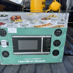 Hamilton Beach Microwave Oven 