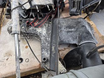 Twin Mercruiser engines 3.0L 4 Cylinder Model 120