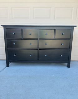 Ikea Hemnes Black 8-Drawers
