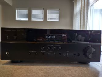 Yamaha RX-V385 Audio-Video Amplifier Reciever